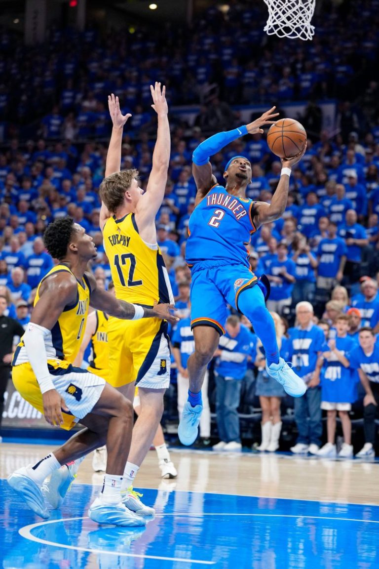 Pacers vs. Thunder highlights: Gilgeous-Alexander, OKC even series