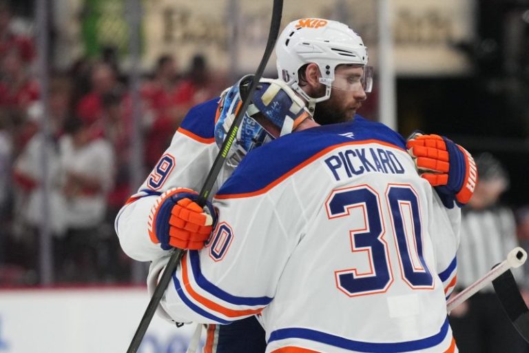 Oilers even series with dramatic OT win vs. Panthers: Game 4 highlights