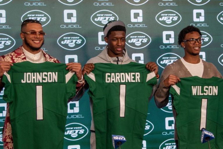 Report: Jets open contract talks with Sauce Gardner, Garrett Wilson