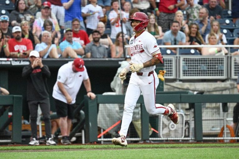 Winners and losers from Tuesday at the College World Series