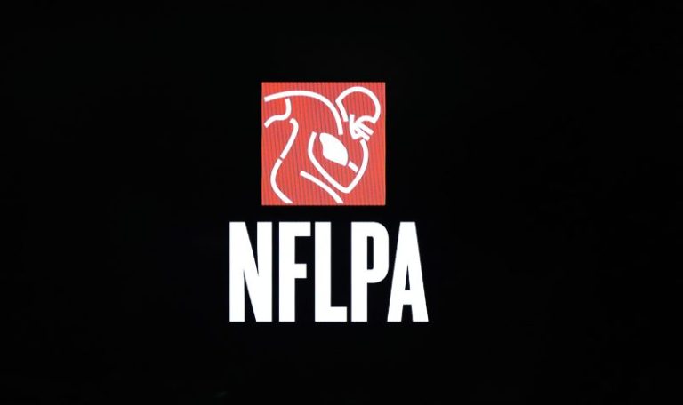 NFLPA leadership expresses support for executive director Lloyd Howell