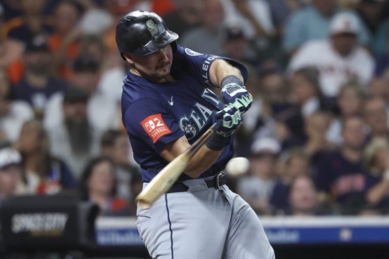 How does Cal Raleigh’s home run total compare to others in MLB history