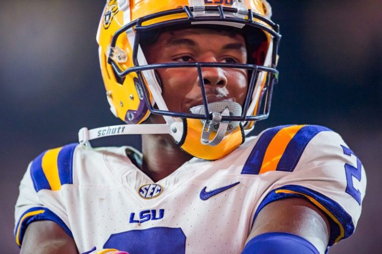 Police: Former LSU WR’s actions triggered fatal car crash