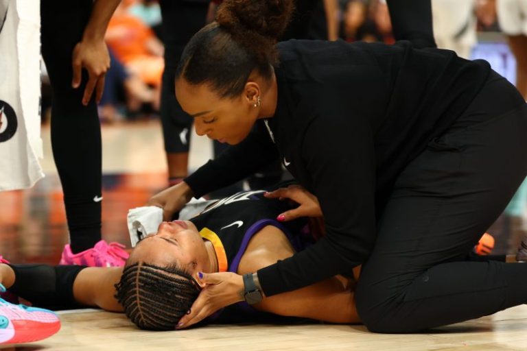 Will Mercury star play Friday in Game 4? WNBA Finals injury update